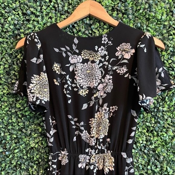 Juniors' Candie's Floral Maxi Romper M - Picture 10 of 11